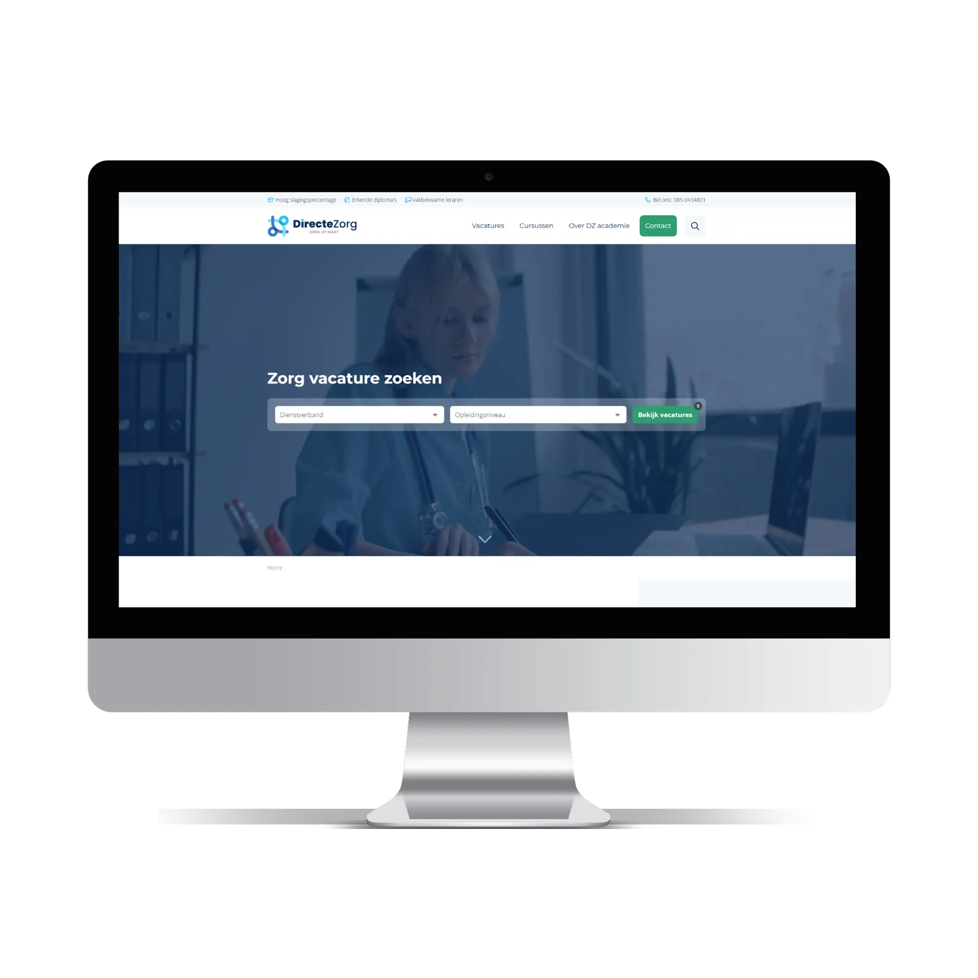 De homepage van het platform op desktop, gericht op overzicht, directe navigatie en instroom richting opleidingen en informatie. Gemaakt met JobSaaS.