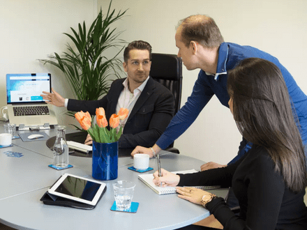 Create job vacancy website